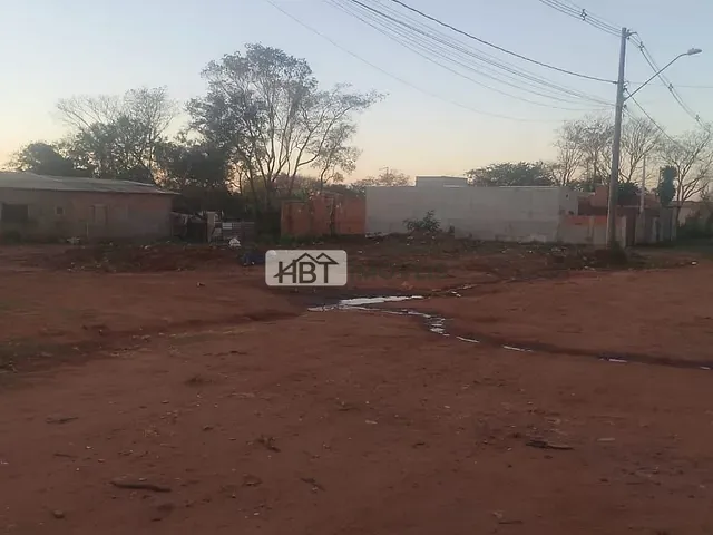 Terreno com 360m², à venda, no bairro Parque Industrial Manchester em Bauru