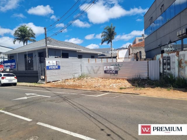 Terreno com 163m², à venda, no bairro Centro em Ponta Grossa