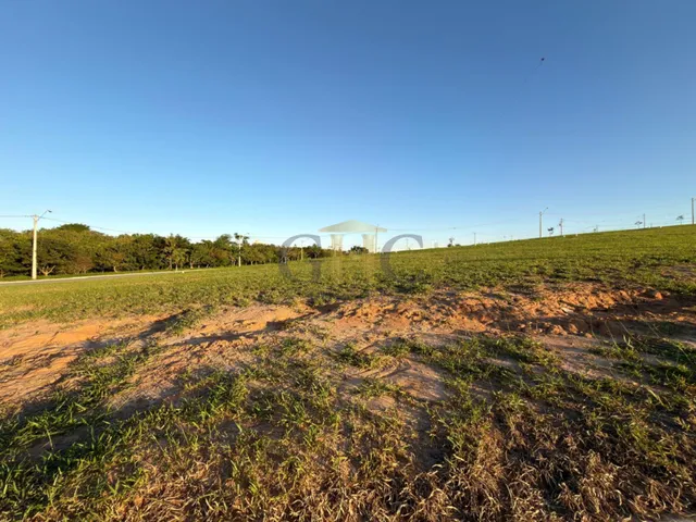 Terreno com 250m², à venda, no bairro Casa Blanca em Salto de Pirapora