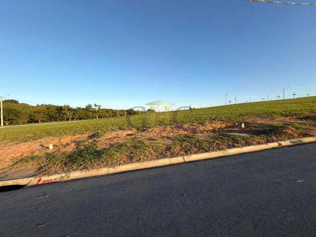 Terreno com 250m², à venda, no bairro Casa Blanca em Salto de Pirapora