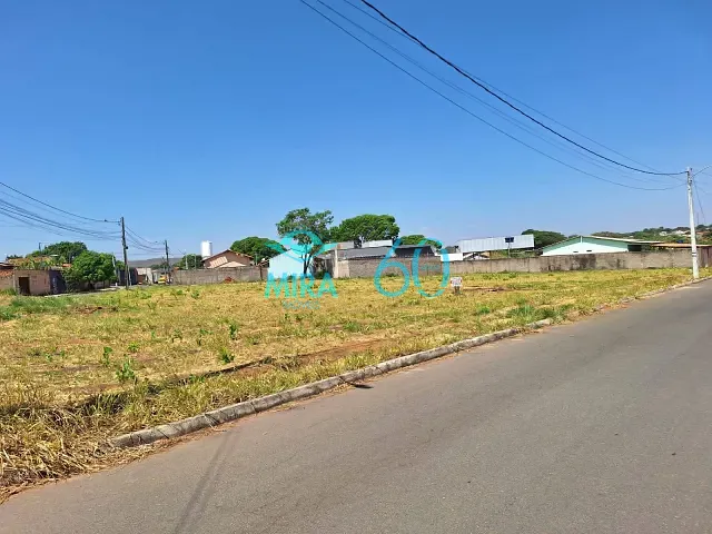 Terreno com 390m², à venda, no bairro Jardim Boa Esperança em Aparecida de Goiânia