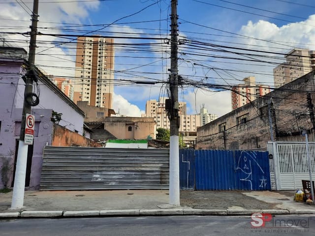 Terreno com 300m², para alugar, no bairro Tatuapé em São Paulo