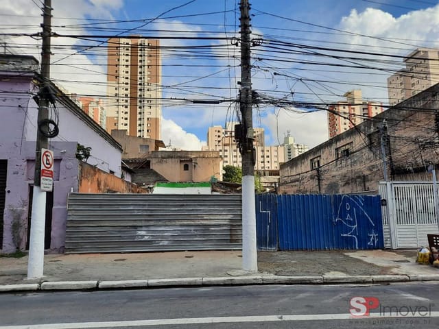Terreno com 300m², para alugar, no bairro Tatuapé em São Paulo