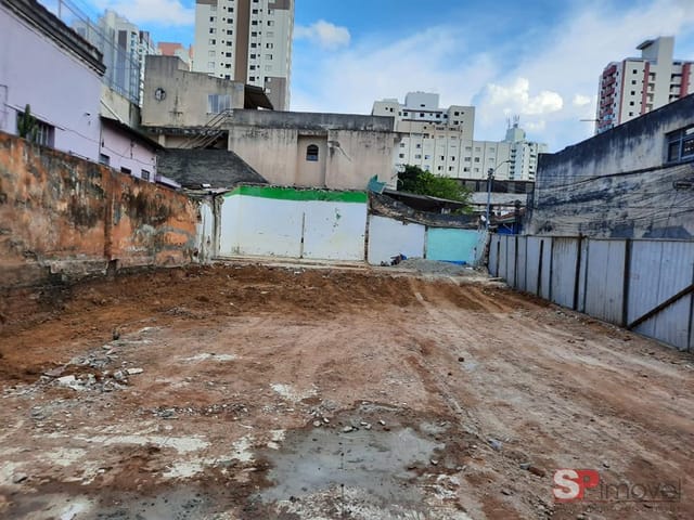 Terreno com 300m², para alugar, no bairro Tatuapé em São Paulo