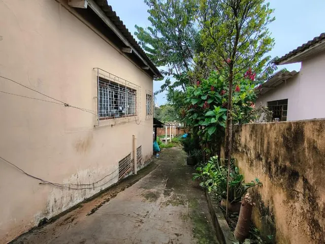 Terreno com 423m², à venda, no bairro Centro em Londrina