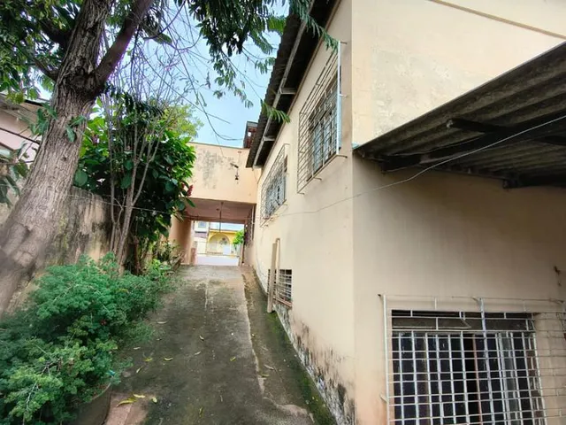 Terreno com 423m², à venda, no bairro Centro em Londrina