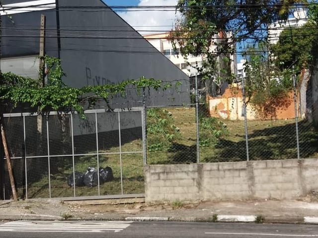 Terreno com 407m², à venda, no bairro Vila Galvão em Guarulhos