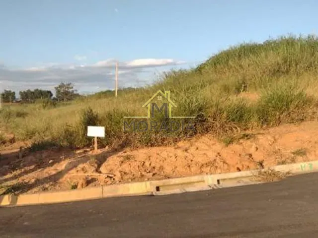 Terreno com 225m², à venda, no bairro Limoeiro  em Guaxupé