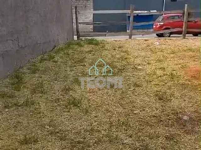 Terreno com 303m², à venda, no bairro Parque Taubateguacu em Taubaté