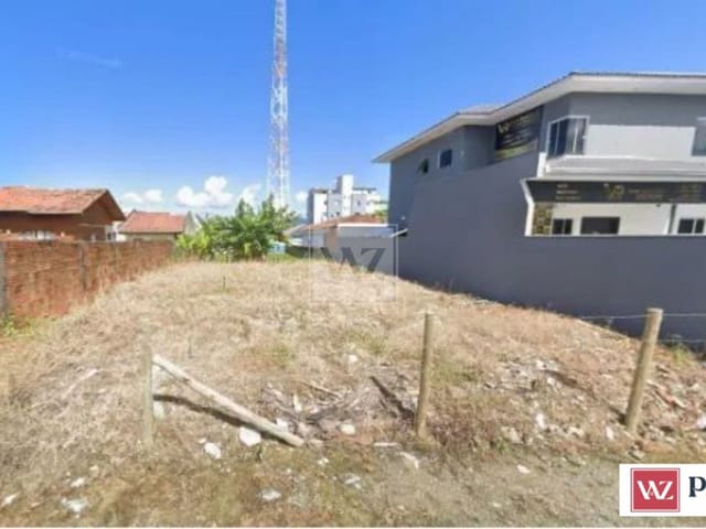 Terreno com 252m², à venda, no bairro Morretes em Itapema