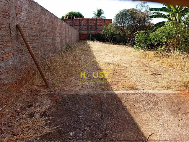 Terreno com 476m², à venda, no bairro Jardim Bom Clima em Votuporanga