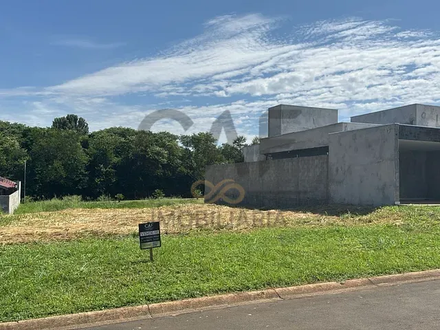 Terreno com 362m², à venda, no bairro Holland Park em Holambra