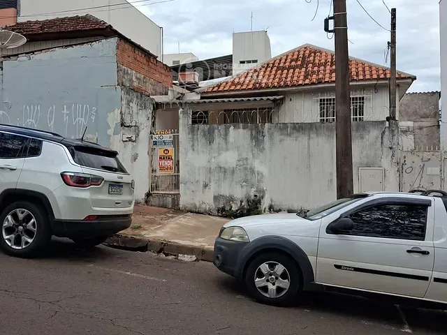 Terreno com 499m², à venda, no bairro Vila Ipiranga em Londrina