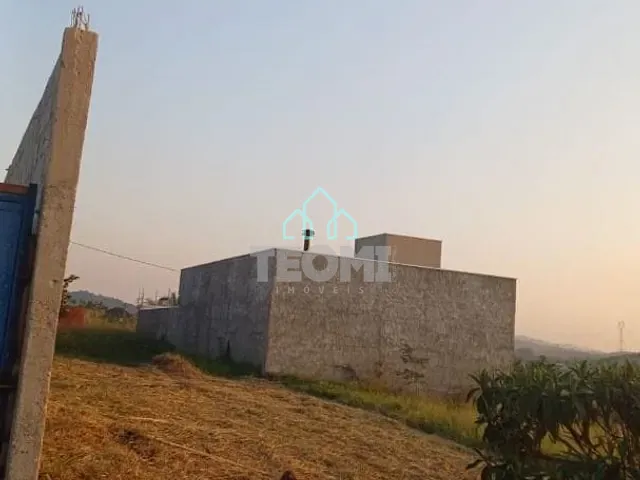 Terreno com 250m², à venda, no bairro Monte Belo em Taubaté