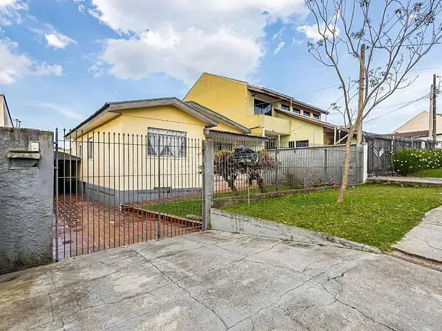 Terreno com 387m², à venda, no bairro Novo Mundo em Curitiba