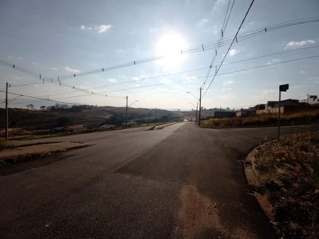 Terreno com 280m², à venda, no bairro Loteamento Portal da Aliança em São João da Boa Vista