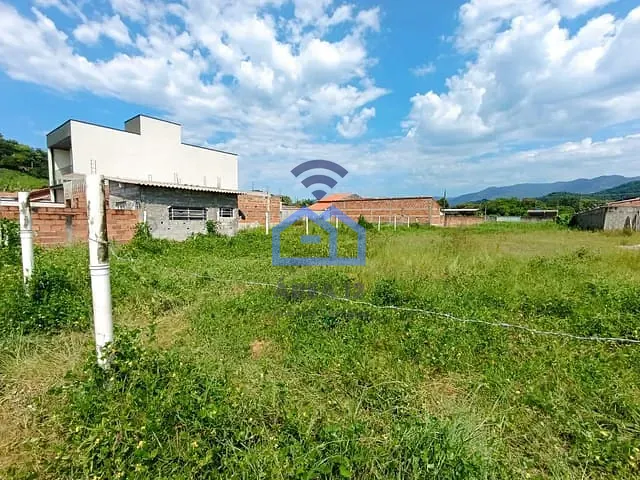 Terreno com 245m², à venda, no bairro Jardim das Gaivotas em Caraguatatuba