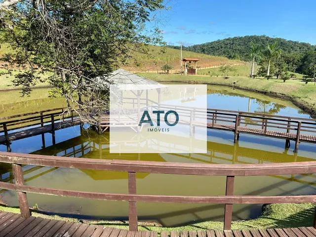 Terreno com 1550m², à venda, no bairro Moura em Canelinha