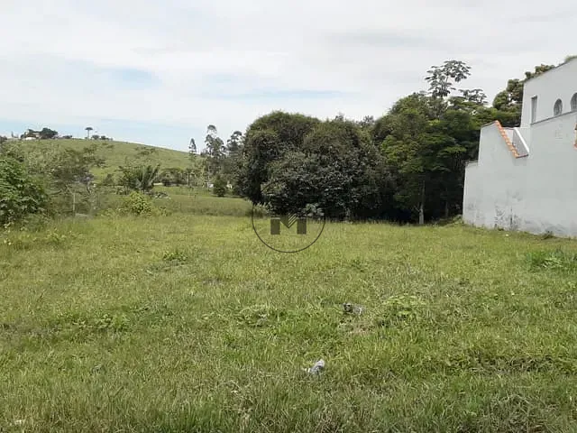 Terreno com 250m², à venda, no bairro Pingo de Ouro em Guaratinguetá