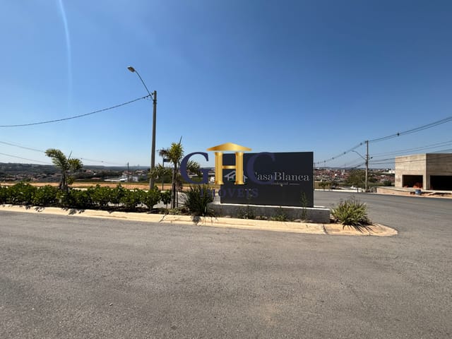 Terreno com 250m², à venda, no bairro Casa Blanca em Salto de Pirapora