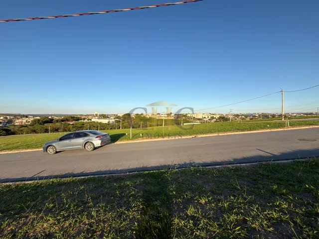 Terreno com 250m², à venda, no bairro Casa Blanca em Salto de Pirapora