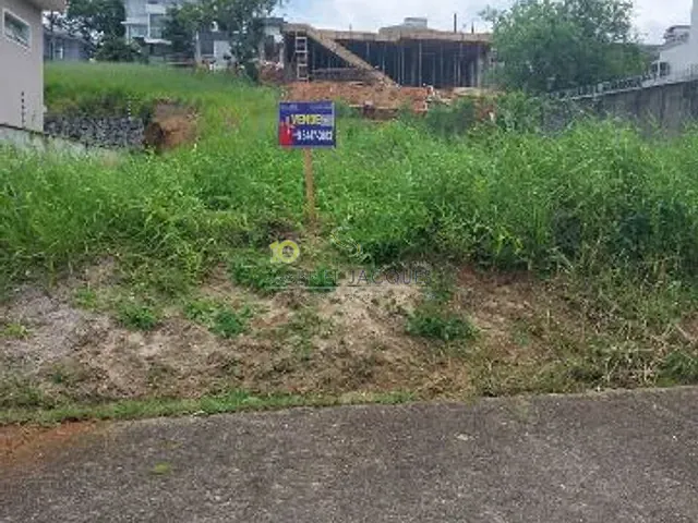 Terreno com 362m², à venda, no bairro Pedra Branca em Palhoça