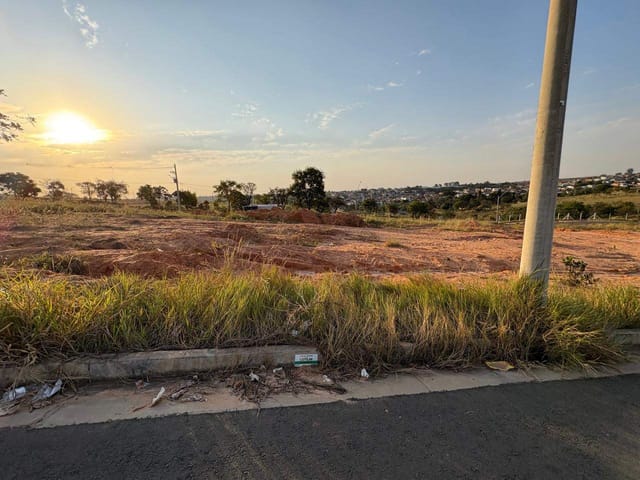 Terreno com 126m², à venda, no bairro Santa Clara em Campinas