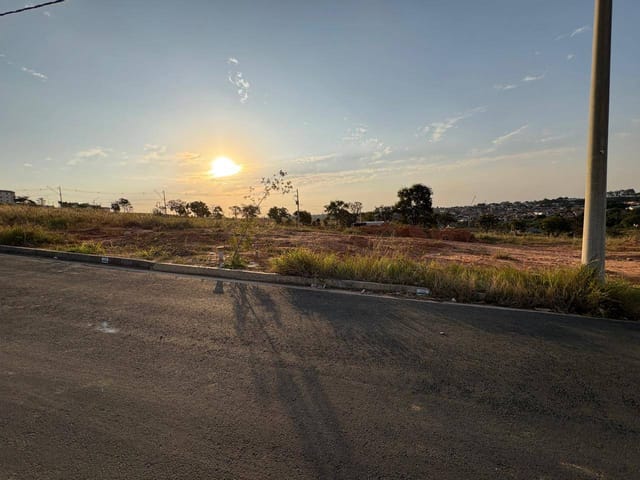 Terreno com 126m², à venda, no bairro Santa Clara em Campinas