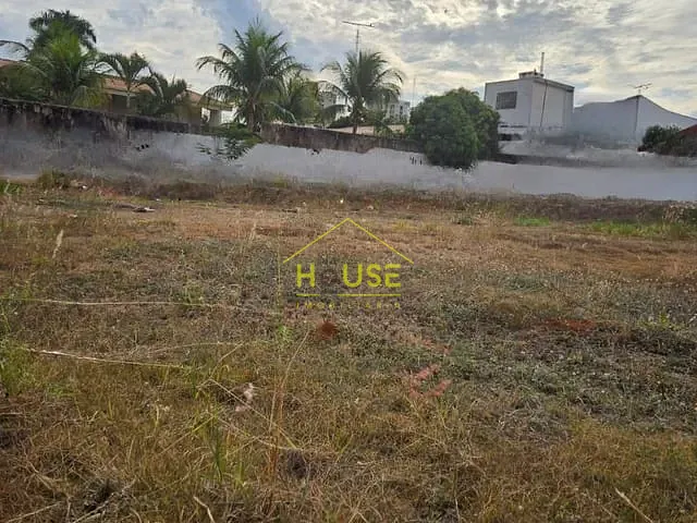 Terreno com 578m², à venda, no bairro Jardim Marim em Votuporanga