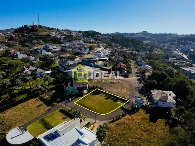Terreno com 570m², à venda, no bairro Vista Alegre em Concórdia