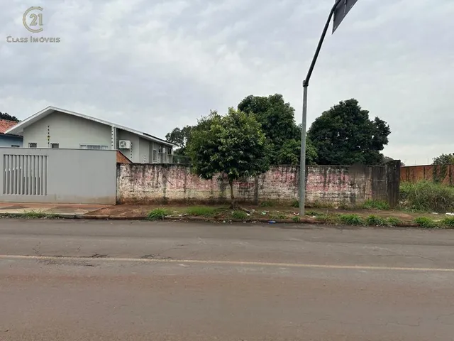 Terreno com 360m², à venda, no bairro Aeroporto em Londrina