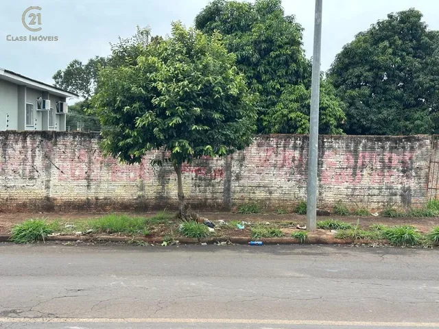Terreno com 360m², à venda, no bairro Aeroporto em Londrina