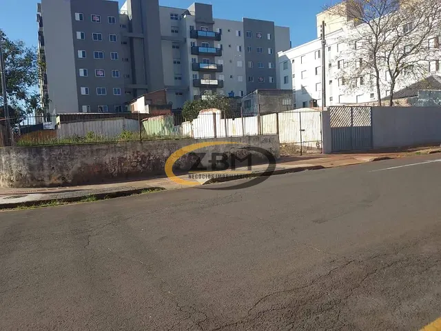 Terreno com 429m², à venda, no bairro Jardim América em Londrina