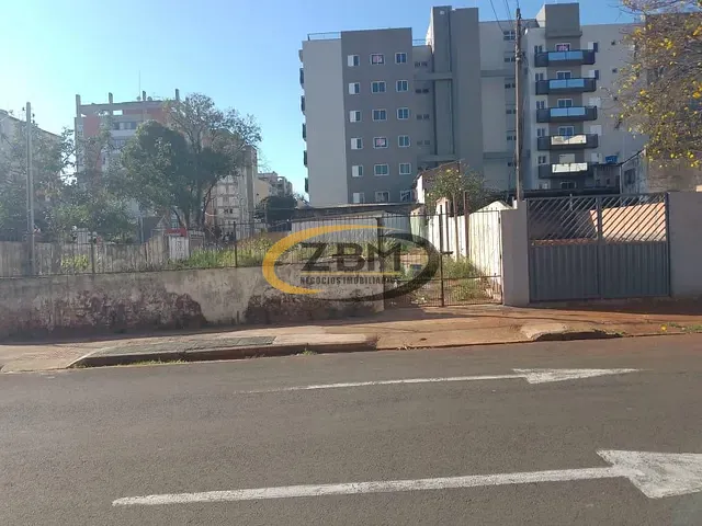 Terreno com 429m², à venda, no bairro Jardim América em Londrina