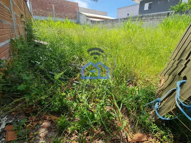 Terreno com 250m², à venda, no bairro Massaguaçu em Caraguatatuba