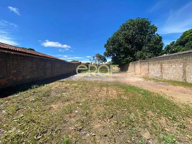 Terreno com 690m², à venda, no bairro Setor Nordeste em Formosa