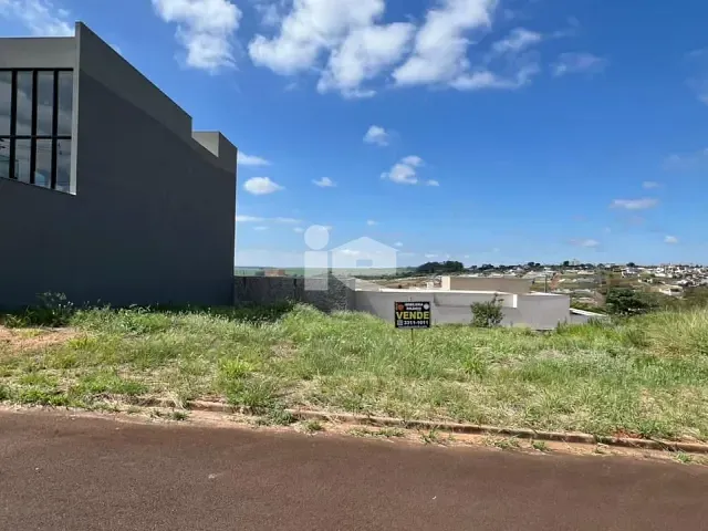 Terreno com 300m², à venda, no bairro Belmonte em Rolândia
