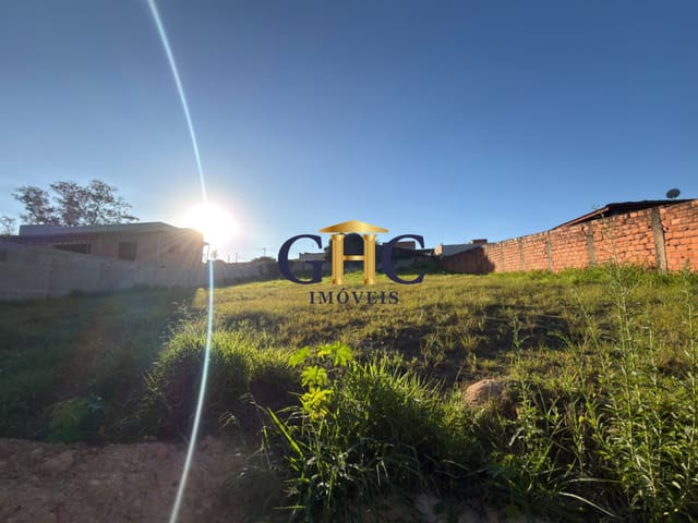 Terreno com 1000m², à venda, no bairro Terras de São Francisco em Salto de Pirapora