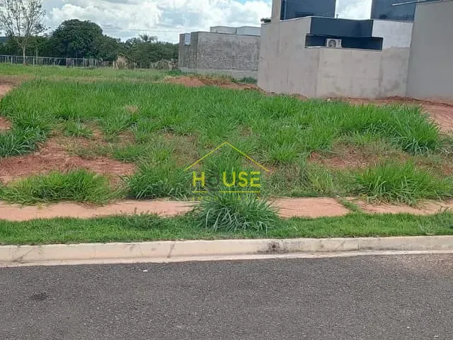 Terreno com 180m², à venda, no bairro Jardim Residencial Belas Águas em Votuporanga