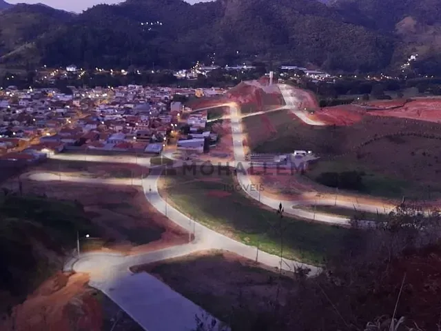 Terreno com 210m², à venda, no bairro Vale das Hortênsias em Itajubá