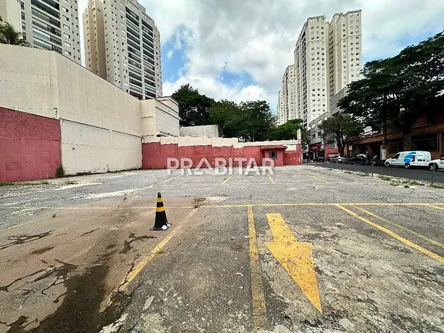 Terreno com 726m², para alugar, no bairro Vila Leopoldina em São Paulo