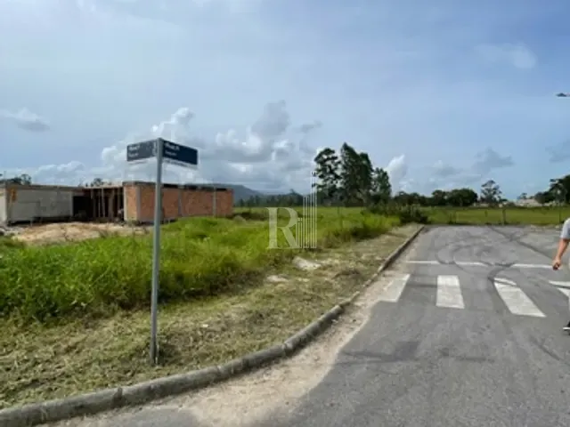 Terreno com 454m², à venda, no bairro Areias em Tijucas