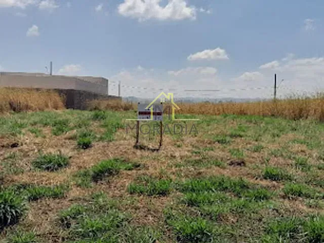 Terreno com 385m², à venda, no bairro Vale Da Mata em Guaxupé