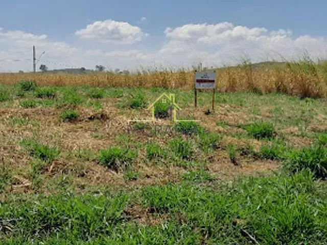 Terreno com 385m², à venda, no bairro Vale Da Mata em Guaxupé