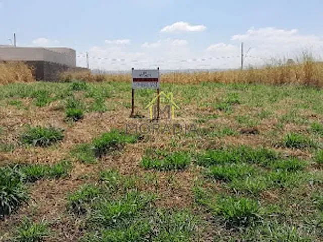 Terreno com 385m², à venda, no bairro Vale Da Mata em Guaxupé
