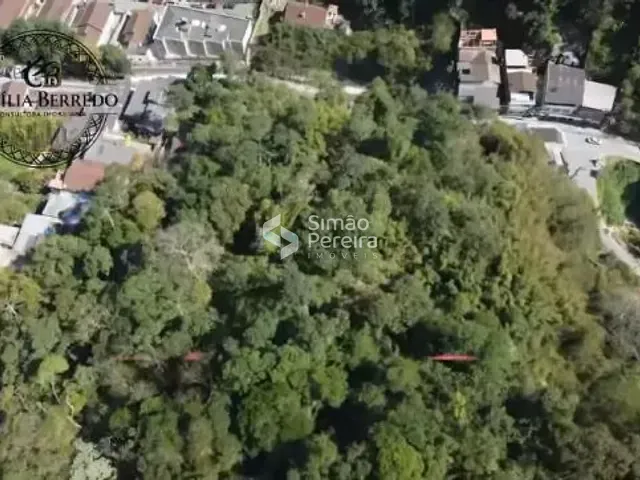 Terreno com 15000m², à venda, no bairro Centro em Petrópolis