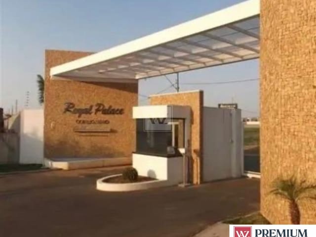 Terreno com 300m², à venda, no bairro Uvaranas em Ponta Grossa