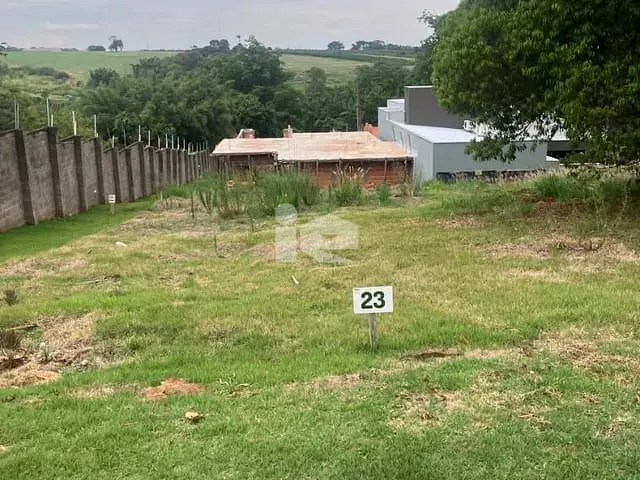 Terreno com 300m², à venda, no bairro Sn em Rolândia