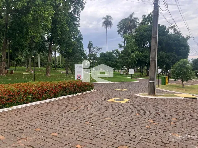 Terreno com 300m², à venda, no bairro Sn em Rolândia
