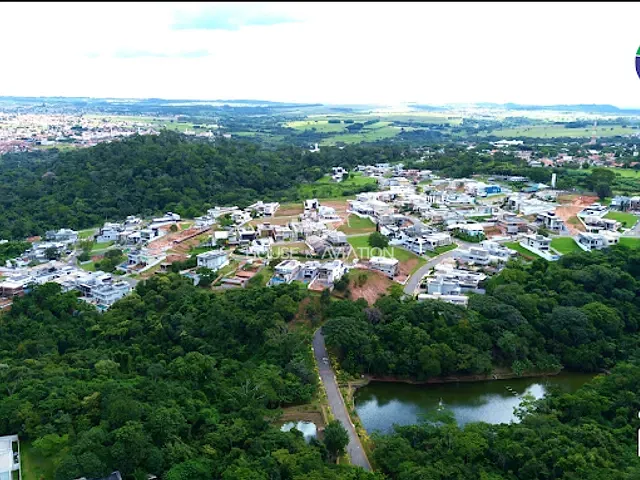 Terreno com 450m², à venda, no bairro Condomínio do Lago 1ª Etapa em Goiânia